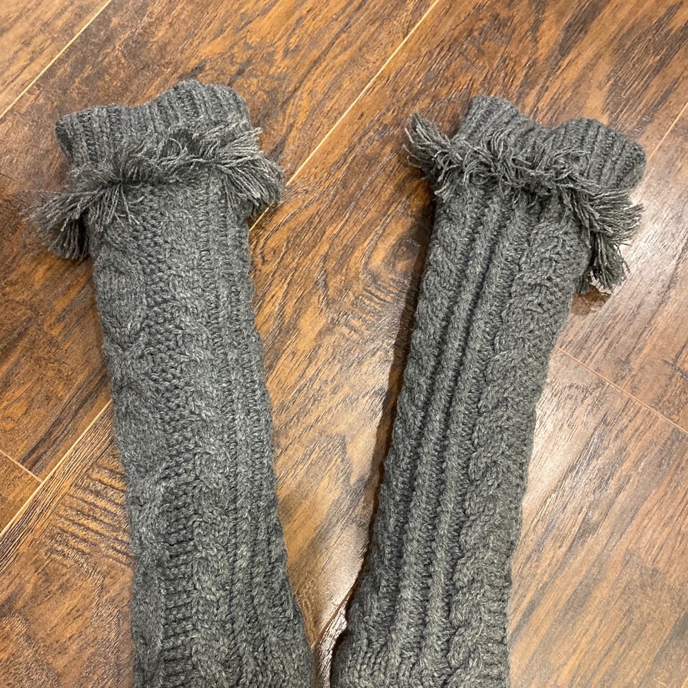 Fleece Lined Slipper Socks - Picture 2 of 3